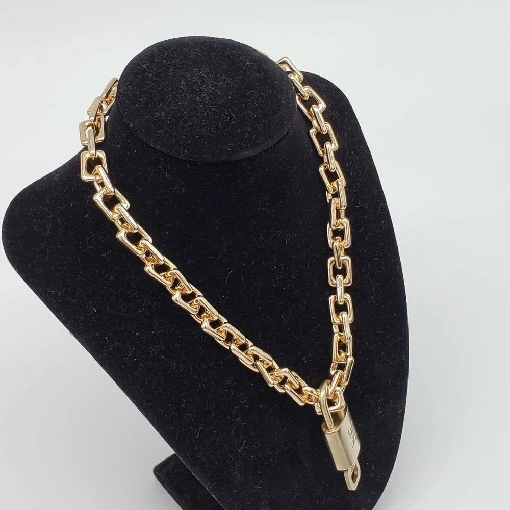 Authentic Louis Vuitton Lock & Key with Unbranded Gold Plated Chain Necklace - Picture 7 of 7